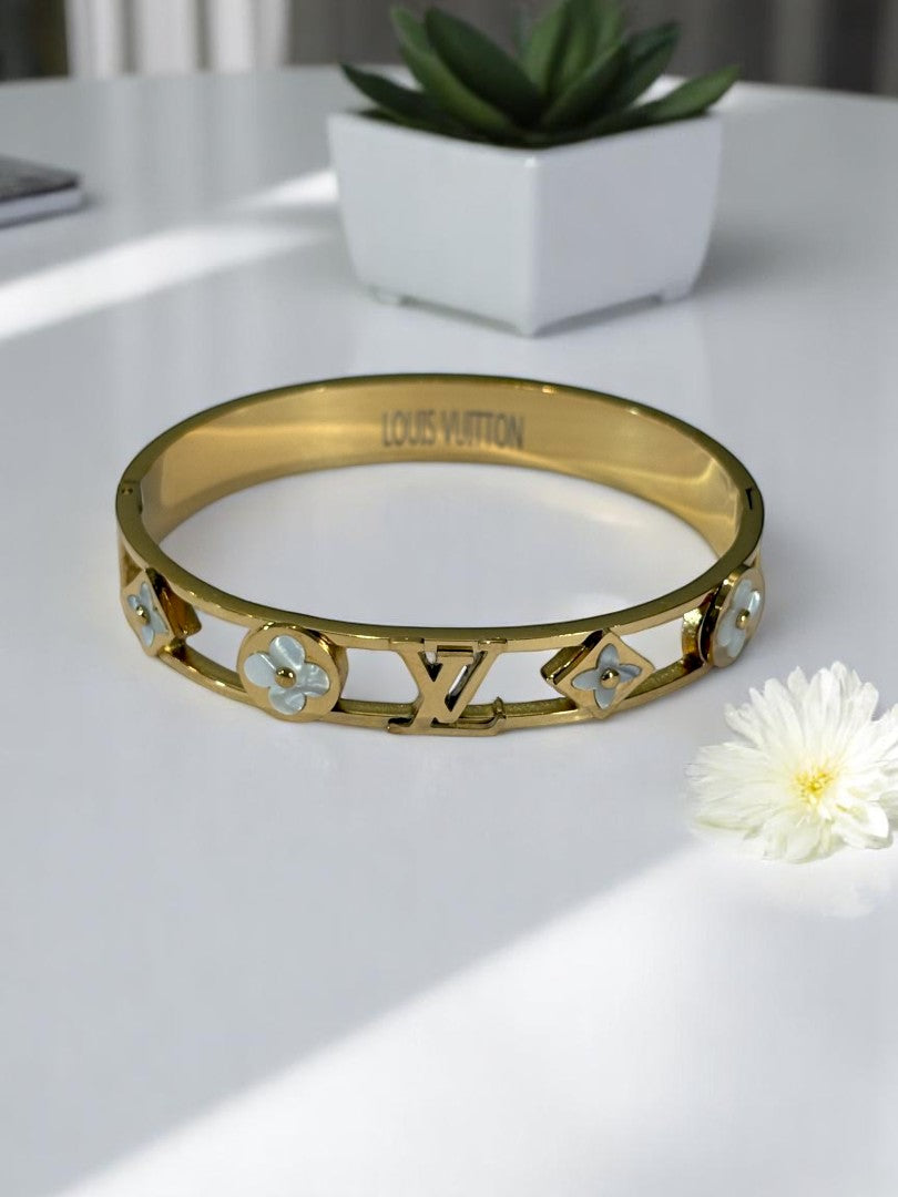 WHITE LV DEREK BRACELET