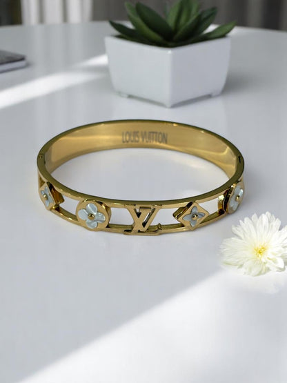 WHITE LV DEREK BRACELET