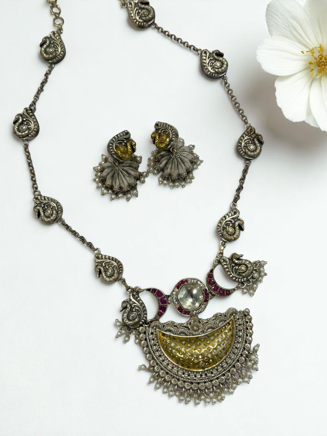 PINK PAVITRA GERMAN SILVER JEWELLERY SET