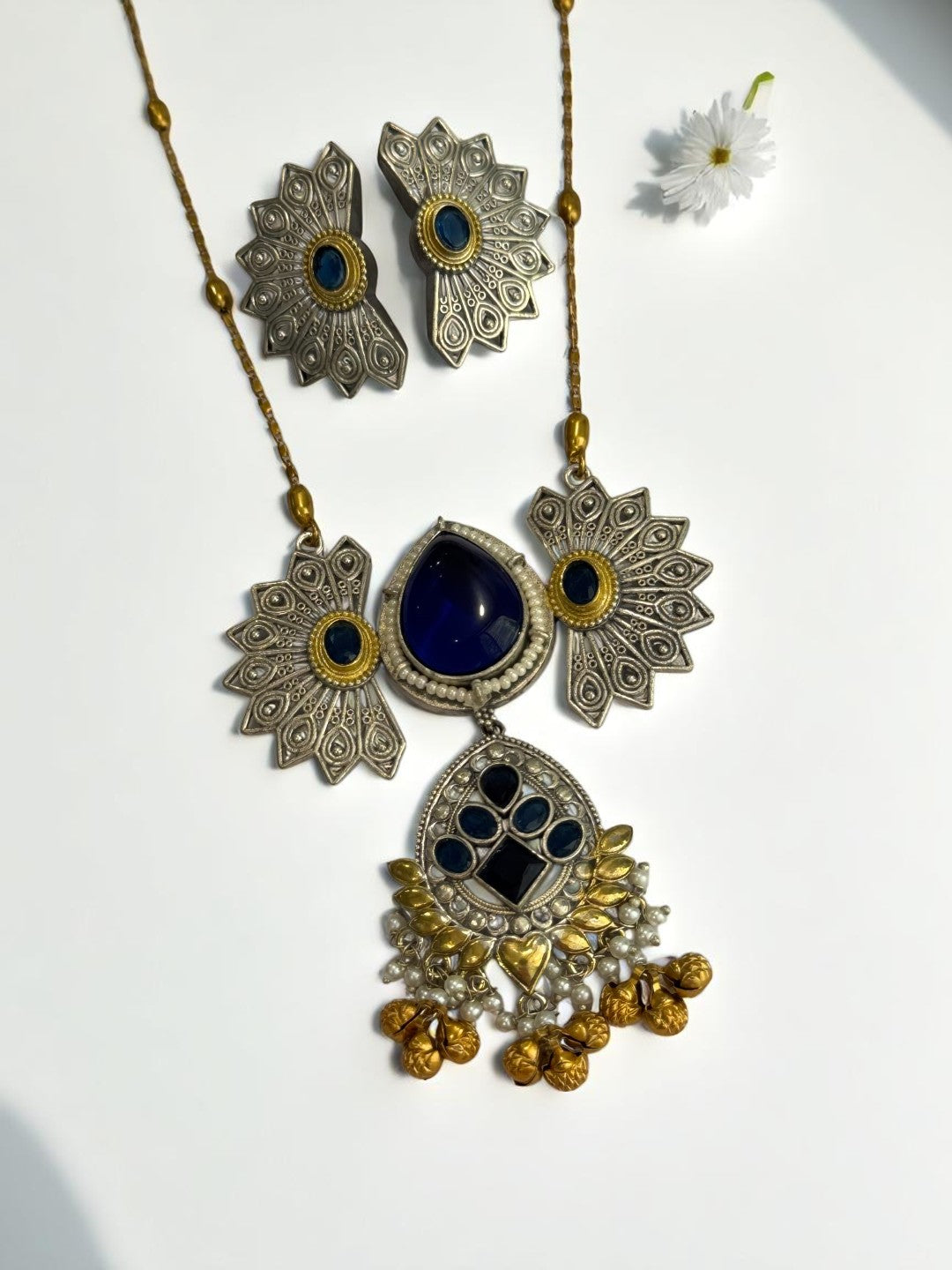 BLUE PIHU GERMAN SILVER JEWELLERY SET