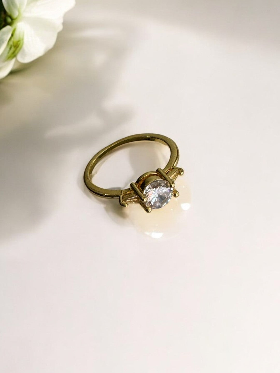 GOLD DIAMOND KRENIE RING