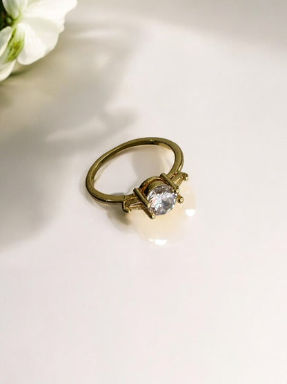 GOLD DIAMOND KRENIE RING