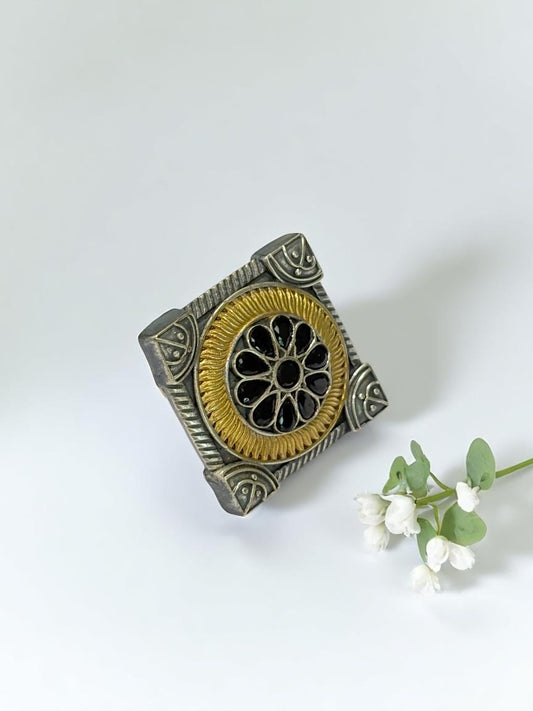 BLACK FLOWER AYANI GERMAN SILVER RING