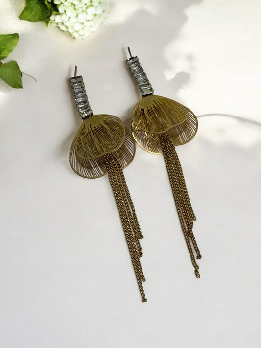 GOLD REMICCA EARRINGS