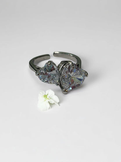 SILVER HEART DIAMOND JEMMY RING