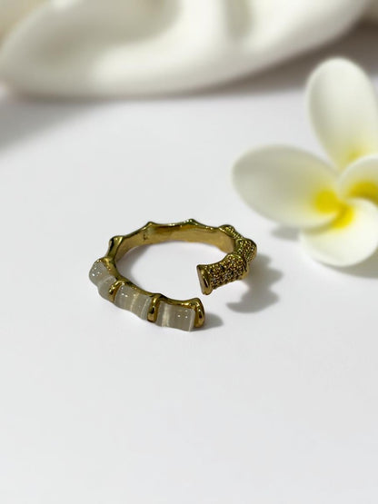 GOLDEN DIAMOND AHNA RING