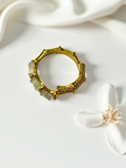 GOLDEN DIAMOND AHNA RING
