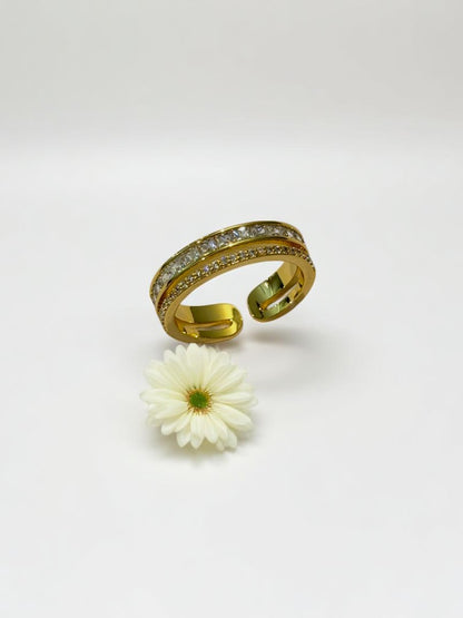 GOLDEN DIAMOND JHONEY RING