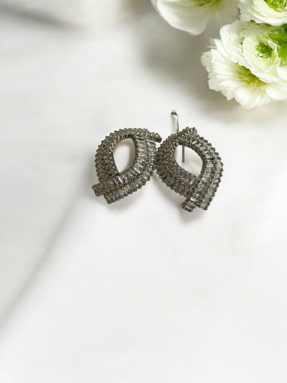 SILVER DIAMOND CALANIA EARRINGS