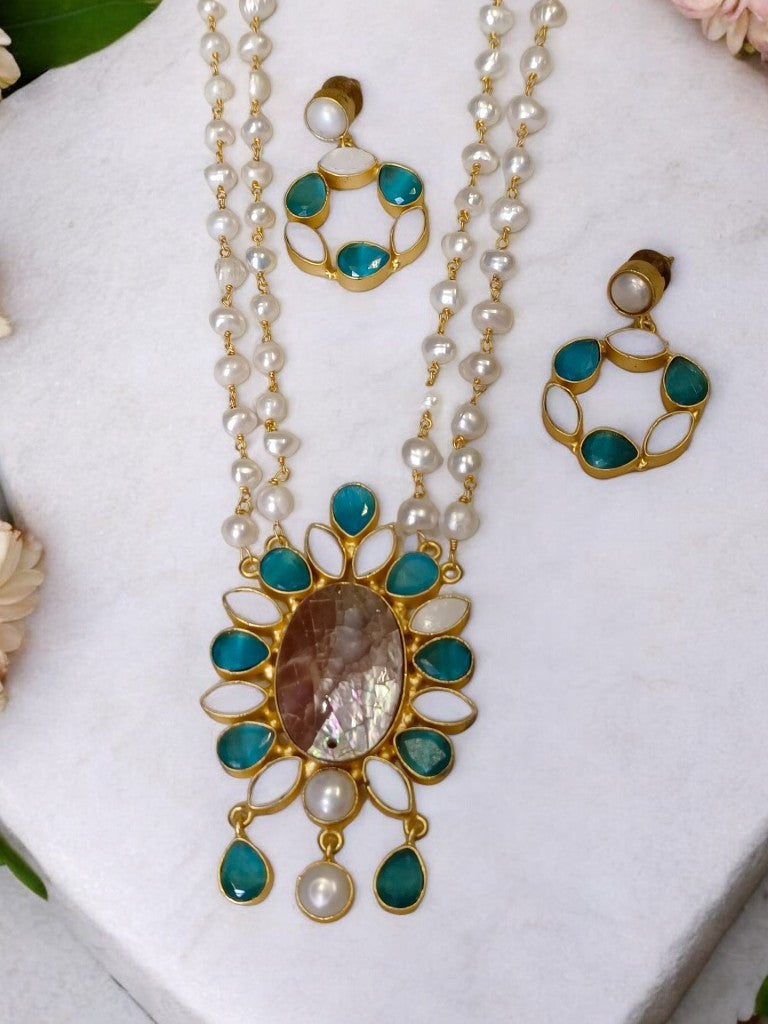 SKY AARYANA MALA JEWELLERY SET