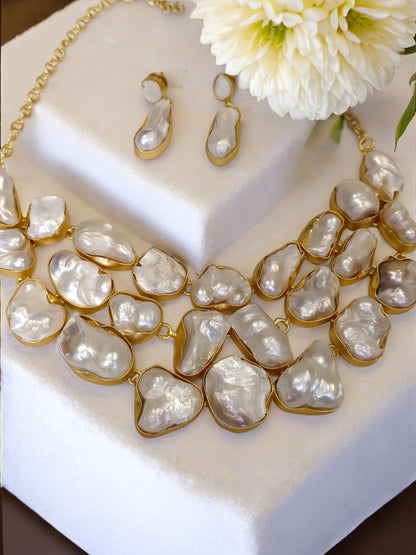 MOTHER OF PEARL ABHAH JEWELLERY SET