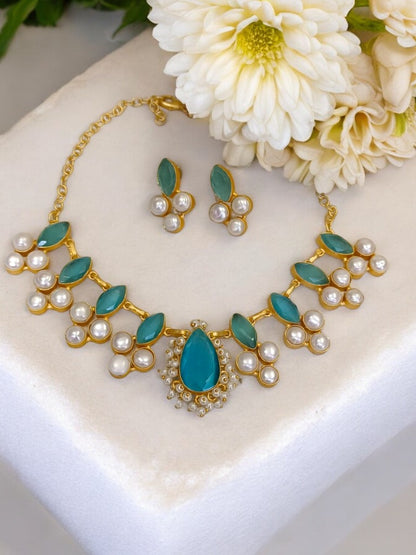BLUE ABHATI AQUA JEWELLERY SET