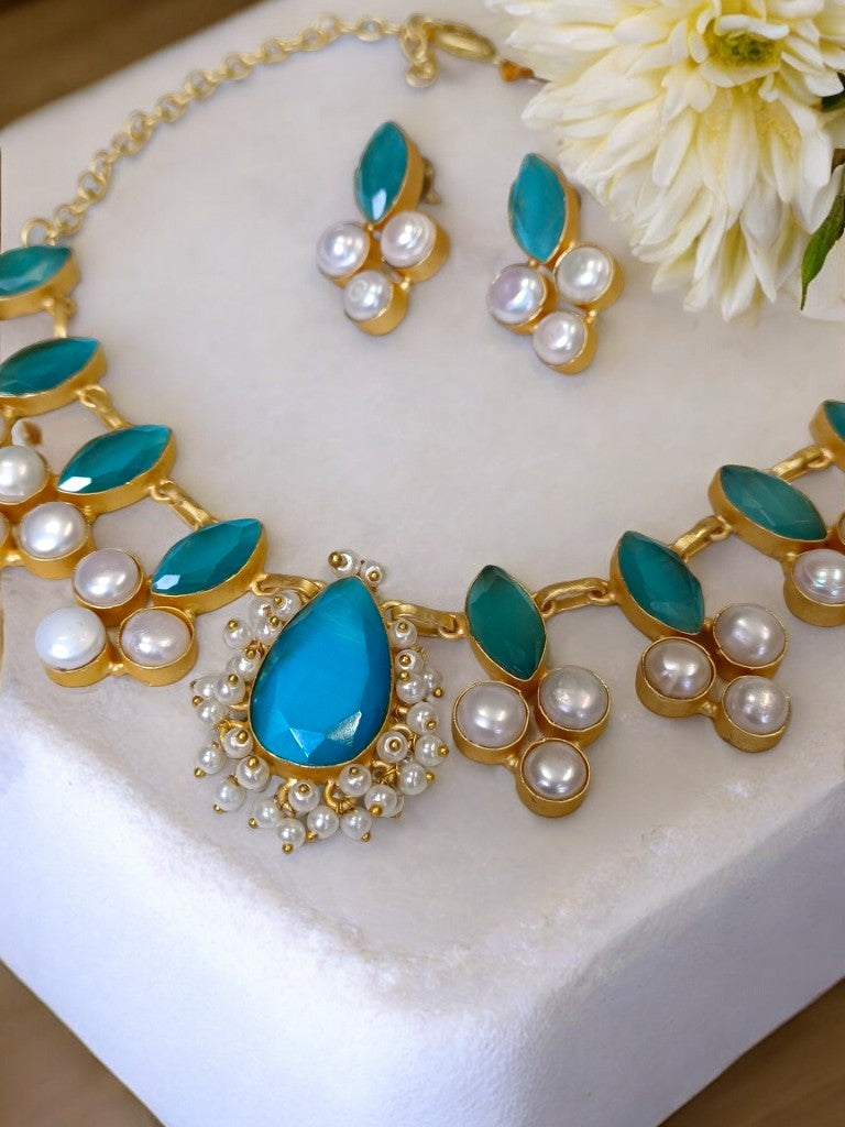 BLUE ABHATI AQUA JEWELLERY SET