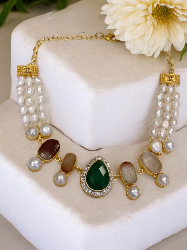 GREEN AND BROWN ABHIDHAYA JEWELLERY SET