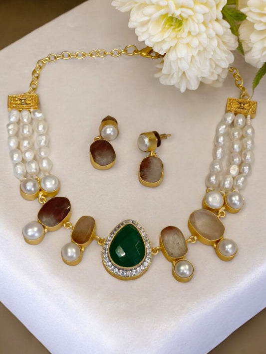 GREEN AND BROWN ABHIDHAYA JEWELLERY SET