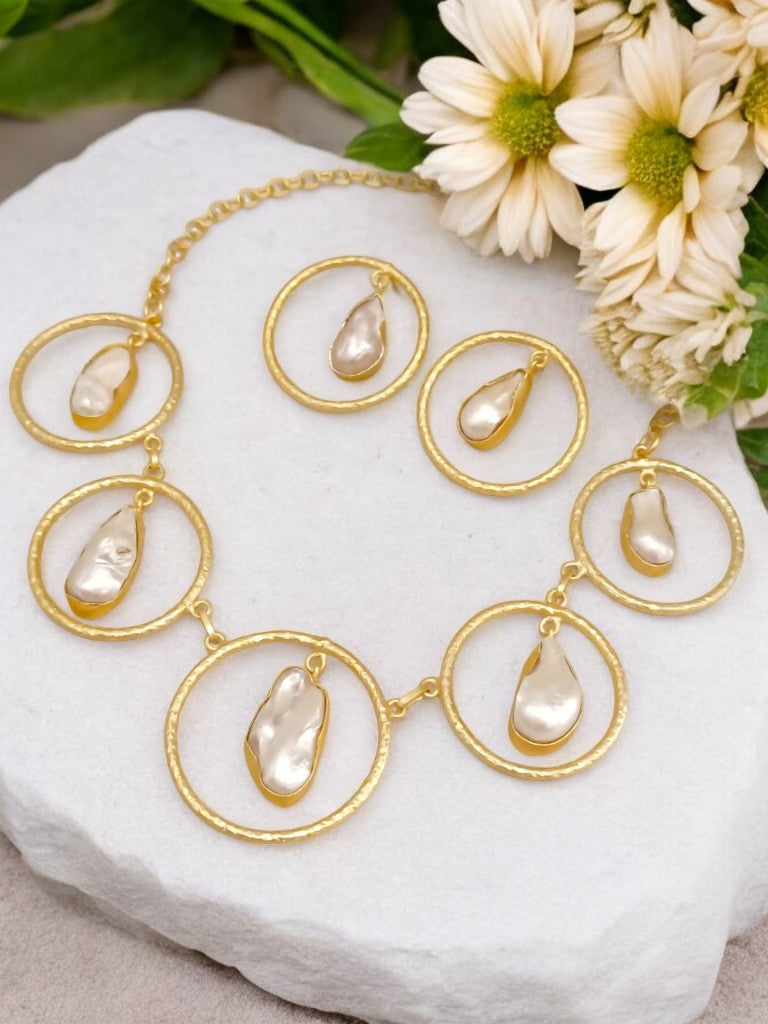 MOTHER OF PEARL AMRITA JEWELLERY SET