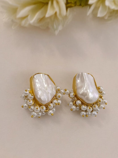 MOTHER OF PEARL KASHVI EARRINGS