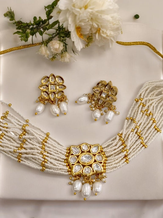 GOLDEN SCERLETTE JEWELLERY SET