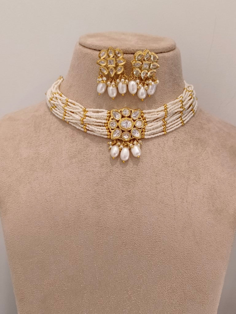 GOLDEN SCERLETTE JEWELLERY SET