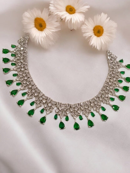 GREEN NAMYA DIAMOND JEWELLERY SET