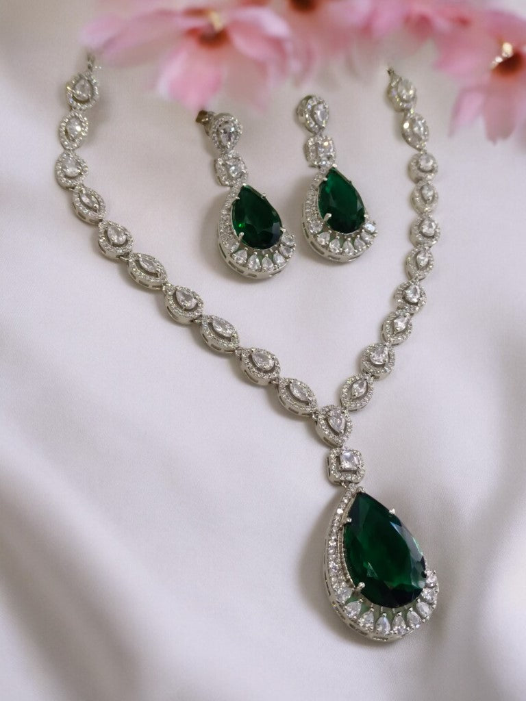 GREEN PARUL ZIRCONIA JEWELLERY SET