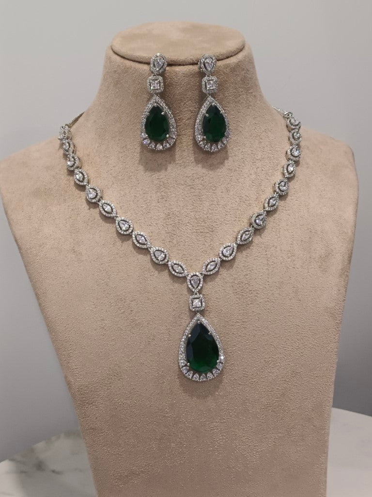 GREEN PARUL ZIRCONIA JEWELLERY SET