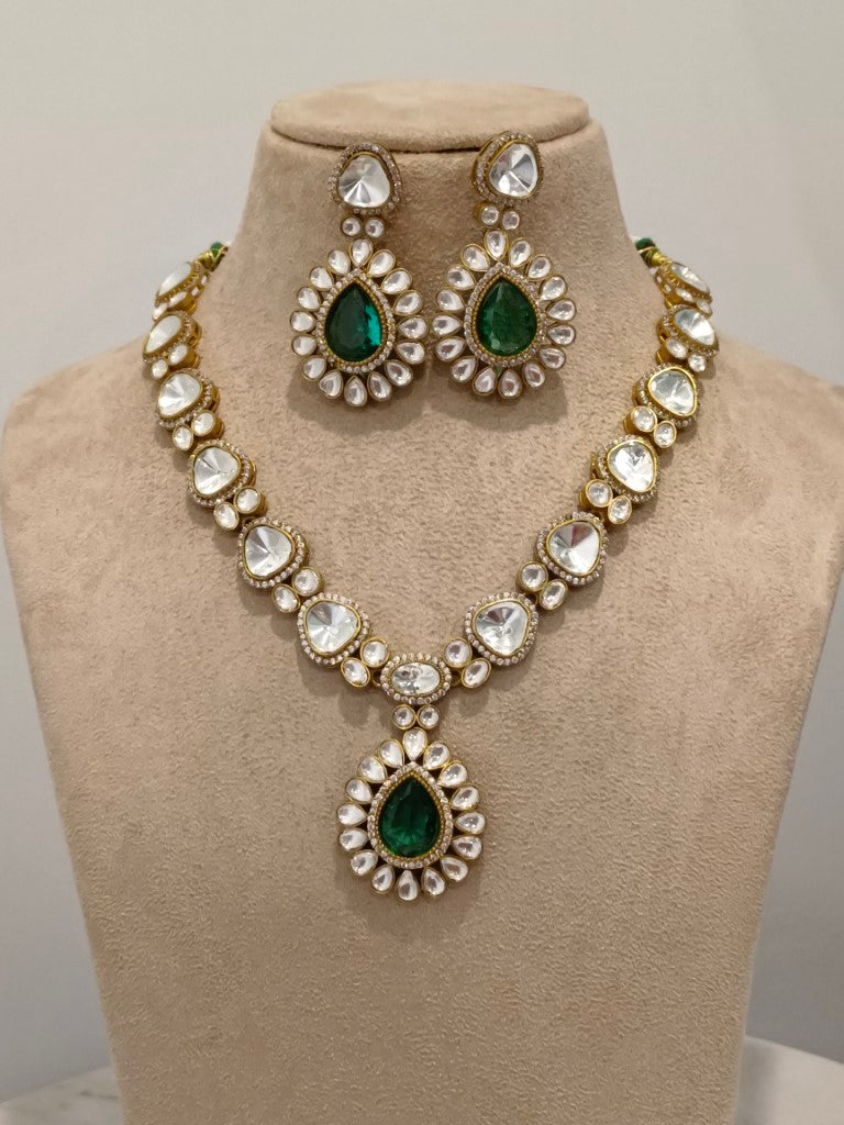 GREEN BIPASHA ZIRCONIA JEWELLERY SET