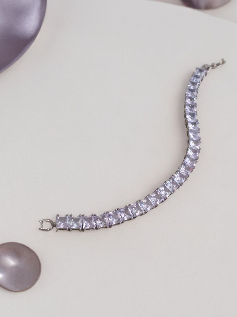SQUARE ARNA DIAMOND BRACELET