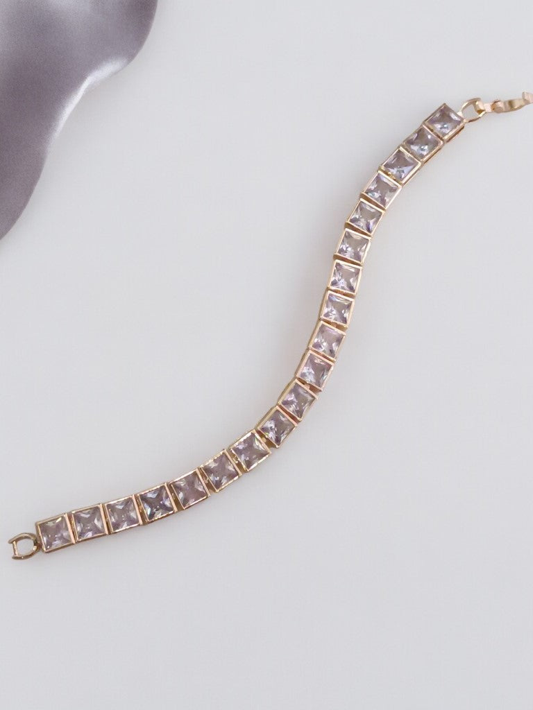 SQUARE ARYA DIAMOND BRACELET