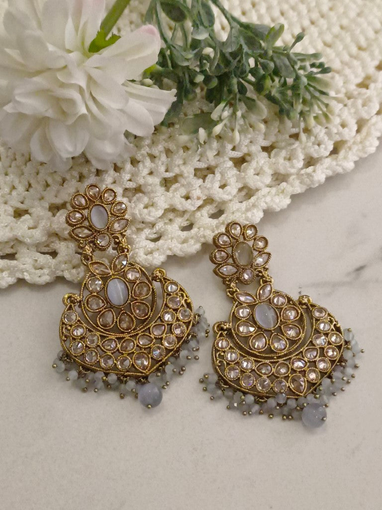 GREY YAMI EARRINGS