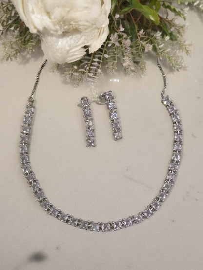 ANURYA SMALL SQUARE DIAMOND JEWELLERY SET
