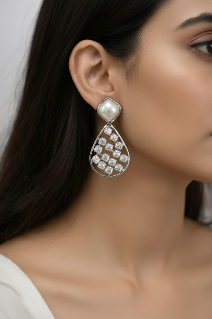 SILVER DIAMOND & PEARL COOPER EARRINGS