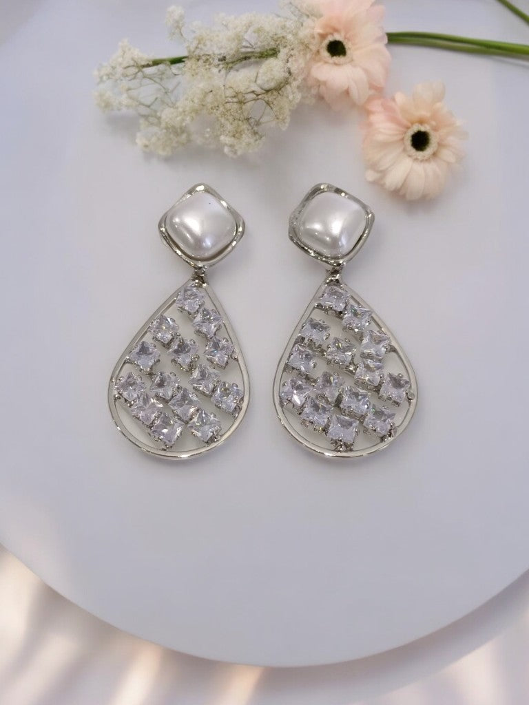 SILVER DIAMOND & PEARL COOPER EARRINGS
