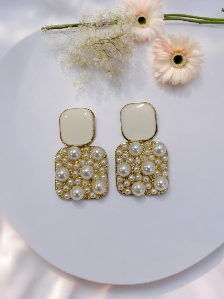 GOLD  WHITE STONE & PEARL ALFIE EARRINGS