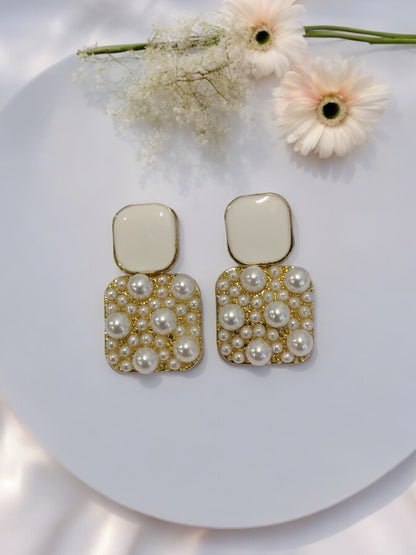 GOLD  WHITE STONE & PEARL ALFIE EARRINGS