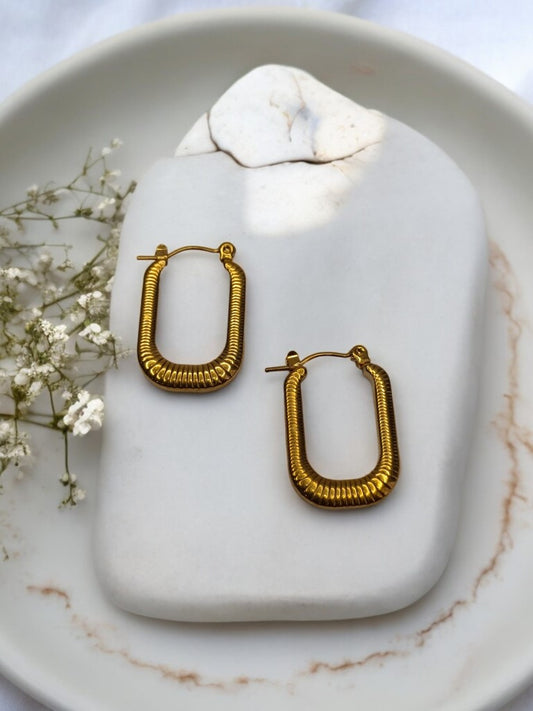 GOLD ROUNDED RECTANGLE ISABELLA  EARRINGS