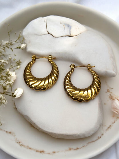 GOLD ROUND FLORENCE EARRINGS