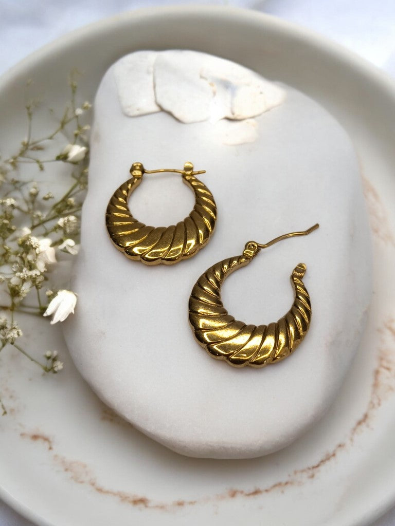 GOLD ROUND FLORENCE EARRINGS