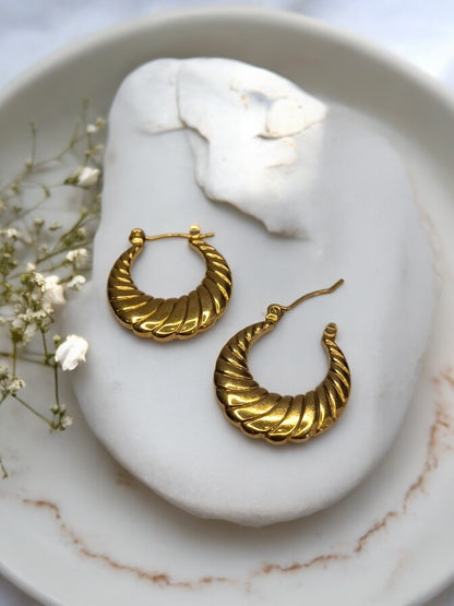 GOLD ROUND FLORENCE EARRINGS