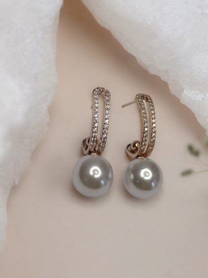ROSE GOLD DIAMOND WITH PEARL IRESE EARRINGS