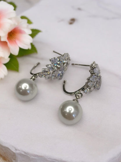 SILVER DIAMOND WITH HANGING PEARL NOELLE EARRINGS