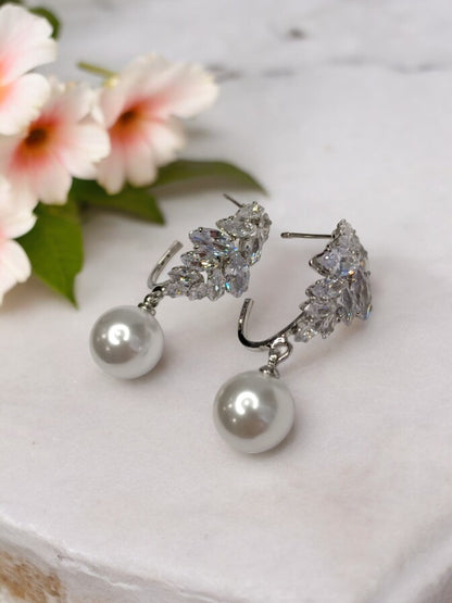 SILVER DIAMOND WITH HANGING PEARL NOELLE EARRINGS