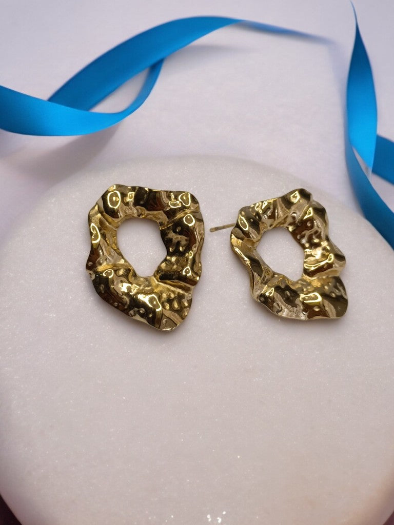 GOLD ALICIA EARRINGS