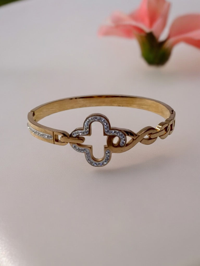 ROSE GOLD SPARKLE CLOVER DOVEI BRACELET