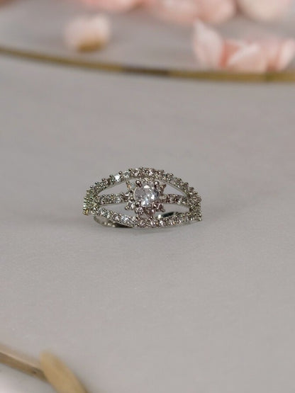 DAIMOND CODEY RING