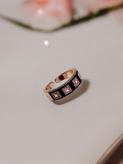 ROSE GOLD DAIMOND GILBERTA RING