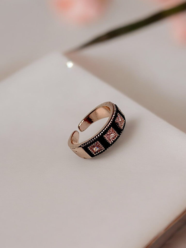 ROSE GOLD DAIMOND GILBERTA RING