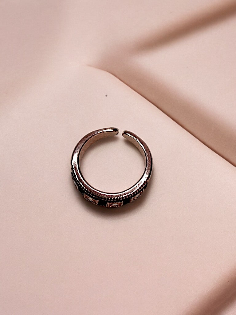 ROSE GOLD DAIMOND GILBERTA RING