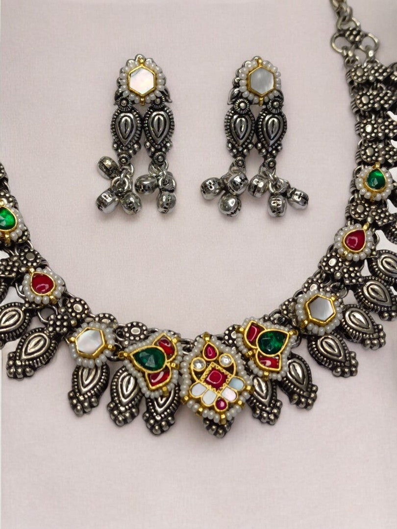 RUBY AND WHITE LESHWINI GERMAN SILVER JEWELLERY SET