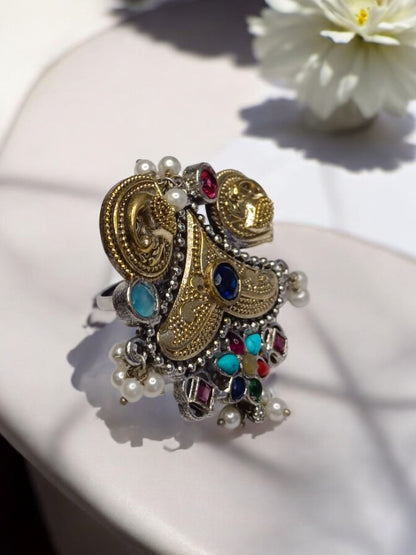 GOLDEN PEACOCK VARTHI GERMAN SILVER RING